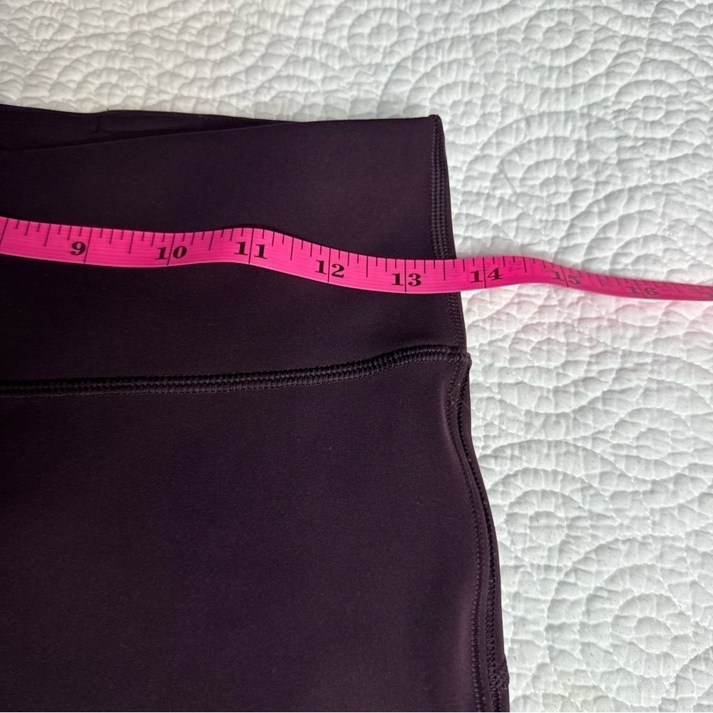 Lululemon Athletica Purple Leggings - Picture 6 of 8